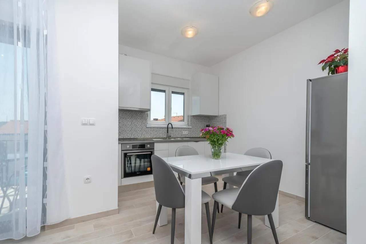 Apartman Pjer Trogir