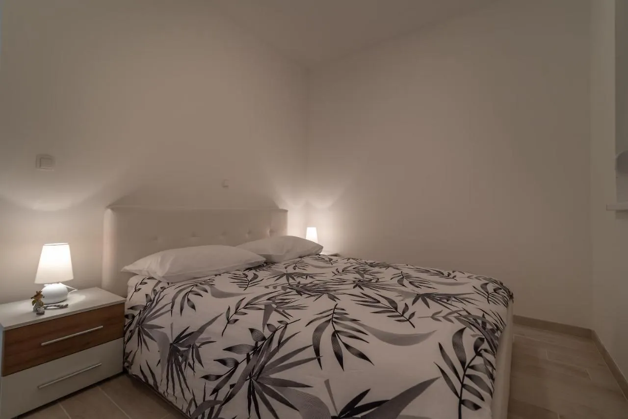 Apartman Pjer Trogir Croatia