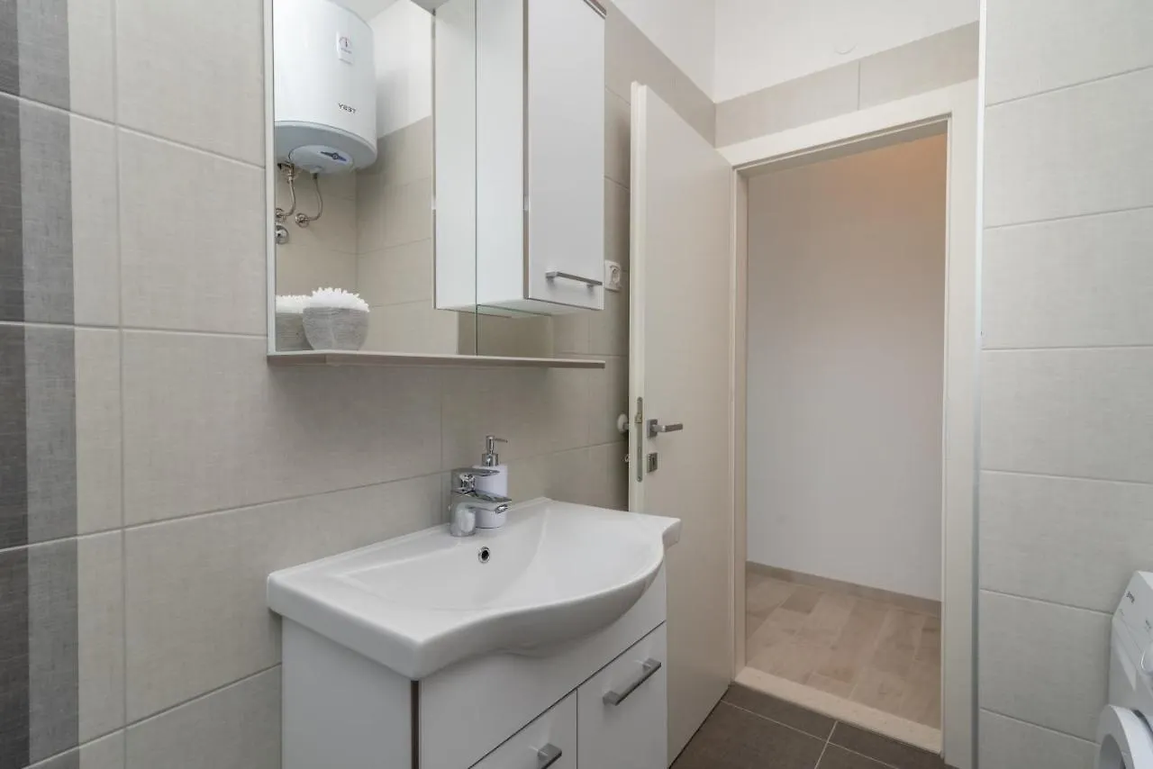Apartman Pjer Trogir Apartment